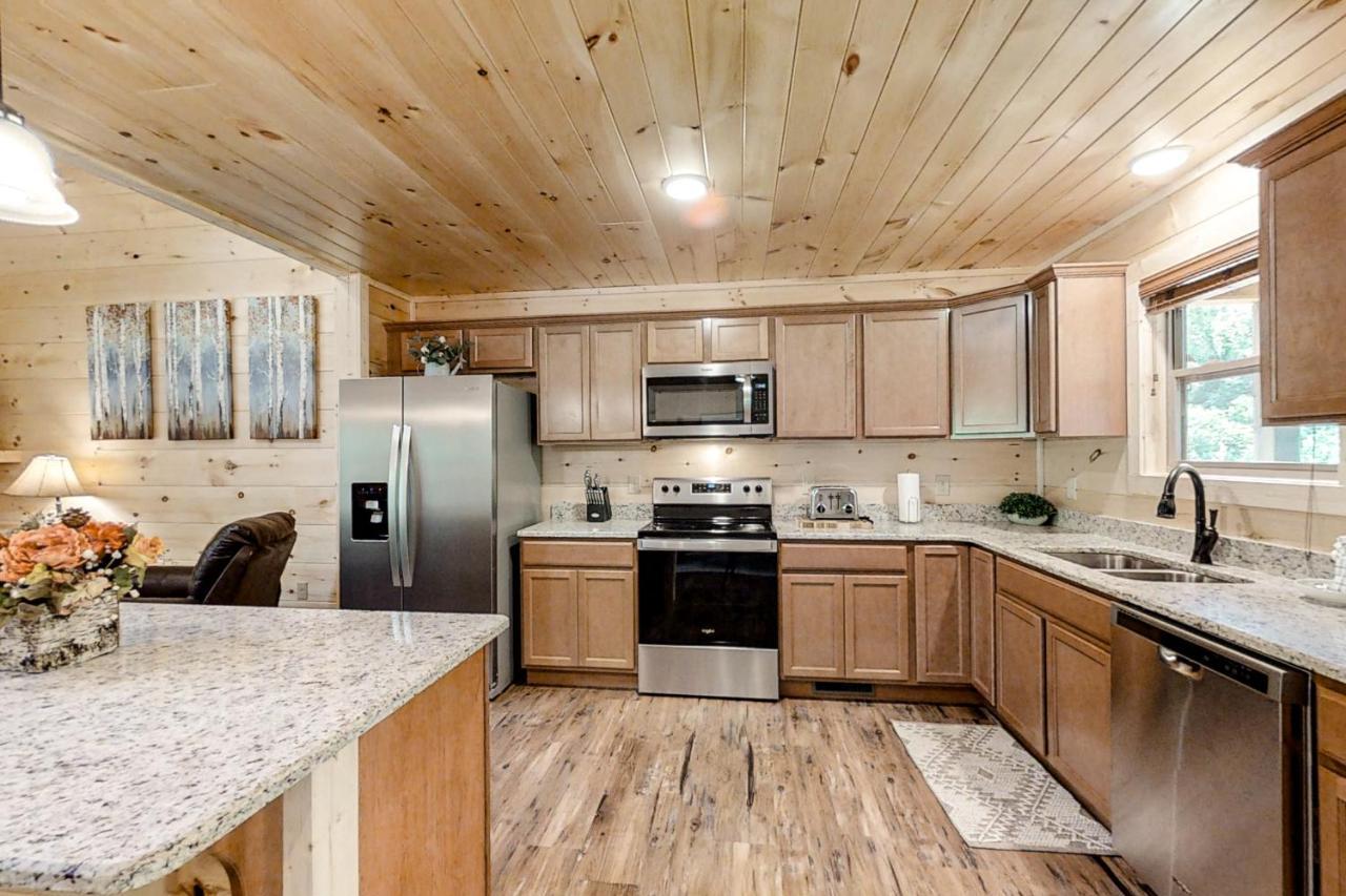 Misty Mountain Retreat Vila Sevierville Exterior foto