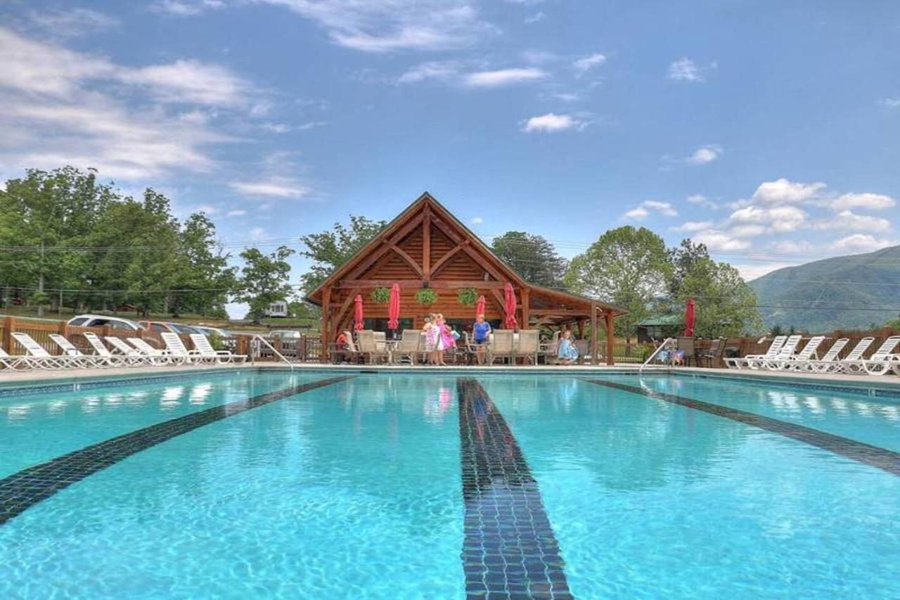 Misty Mountain Retreat Vila Sevierville Exterior foto